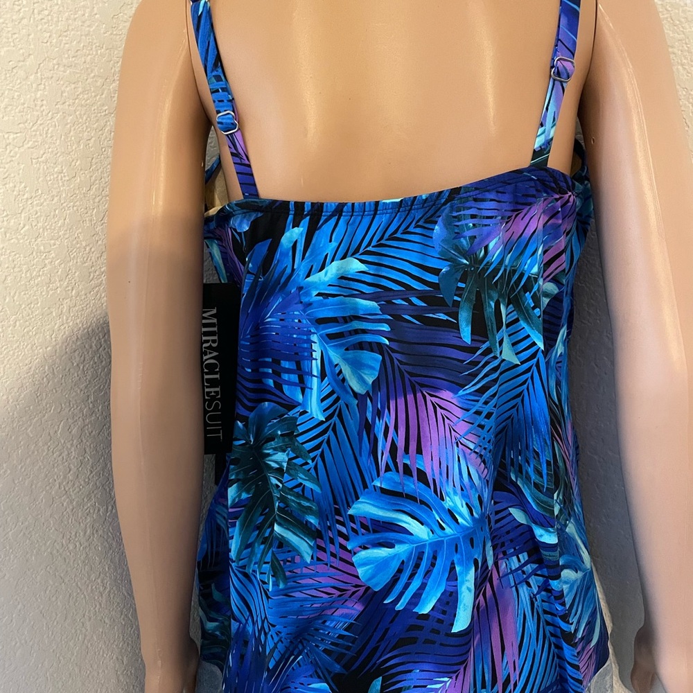 Blue Tropical Print Layered Tank Top - Picture 3 of 3